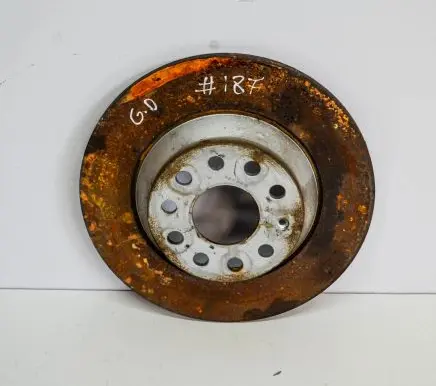 Volkswagen PASSAT B8 Rear brake disc