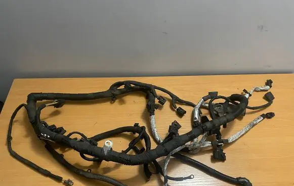 Land Rover Defender Engine installation wiring loom BH1T12B637DAF