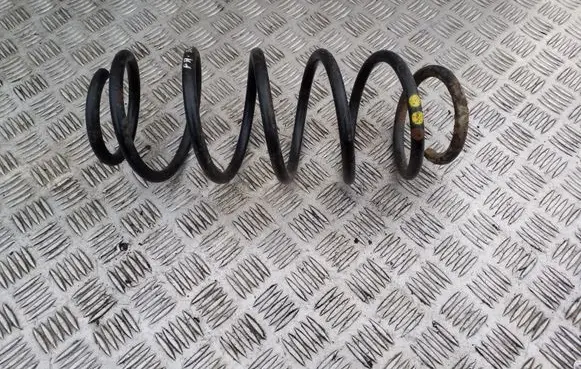 Audi 80 90 S2 B4 Front coil spring