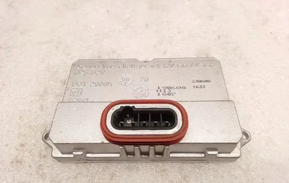 Headlight ballast module Xenon