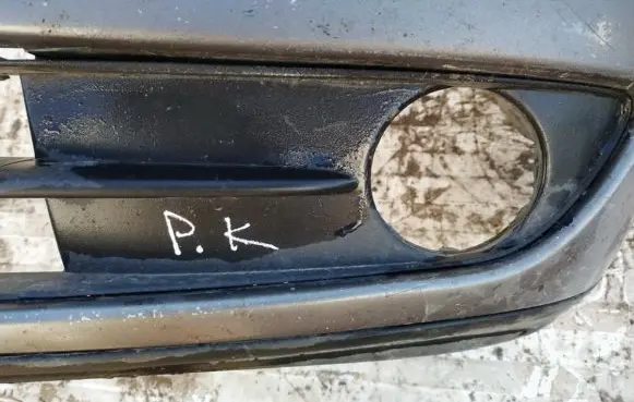 Renault Laguna II Front bumper lower grill