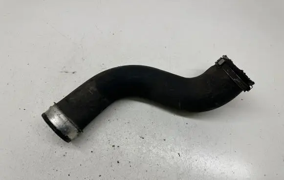 Mercedes-Benz C W204 Intercooler hose/pipe A2045281882