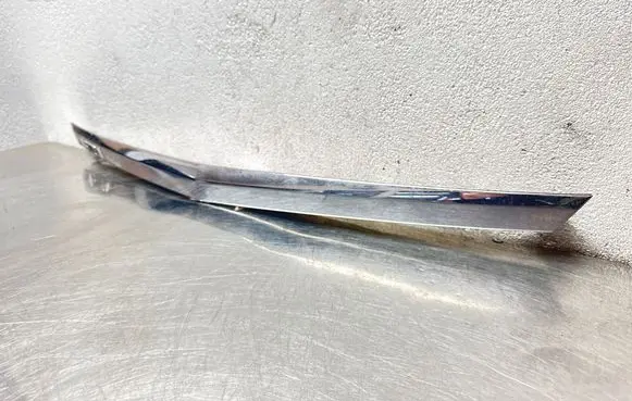 Opel Astra H Tailgate trim 461088395 3715
