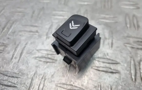 Citroen C4 SpaceTourer Other switches/knobs/shifts MP6661 9678119877