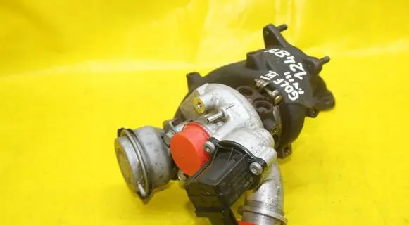Volkswagen Golf VI Turbo 03C145702A