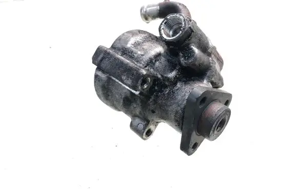 Iveco Daily 4th gen Power steering pump 504238603 26115970