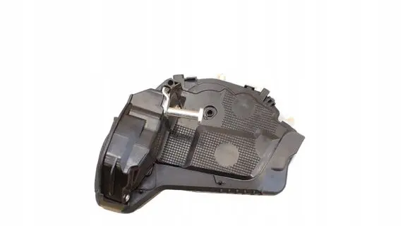 Toyota Yaris Loading door lock 