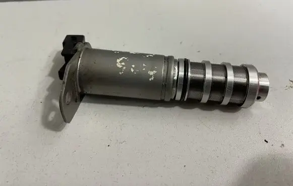 BMW X5 F15 Electromagnetic valve 8605123
