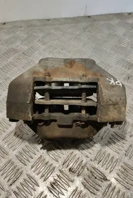 Land Rover Discovery Front brake caliper 3247638C