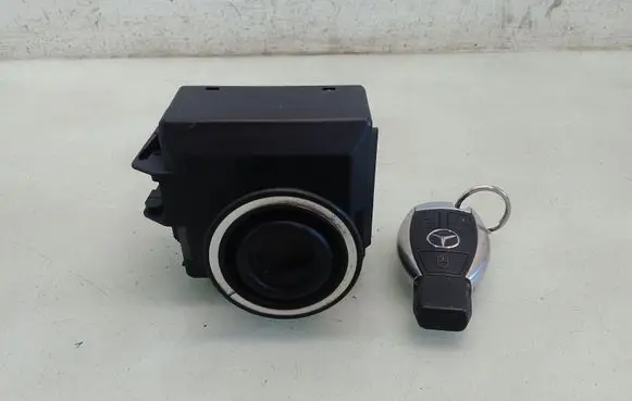 Mercedes-Benz E W212 Ignition lock A2129055000