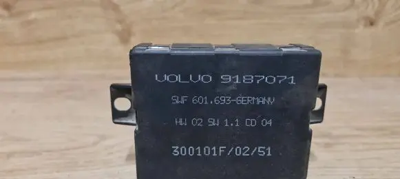 Volvo V70 Parking PDC control unit/module 9187071