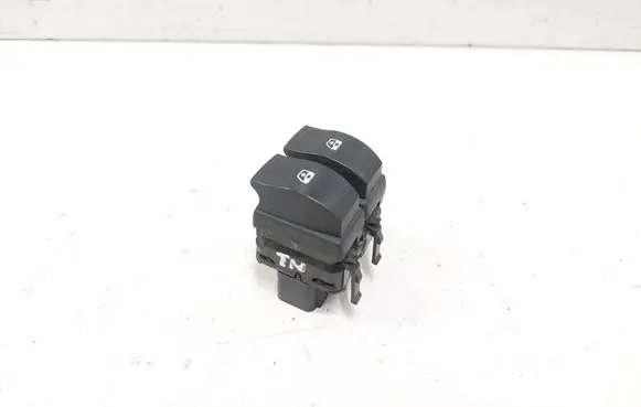 Renault Espace - Grand espace IV Electric window control switch 015089D