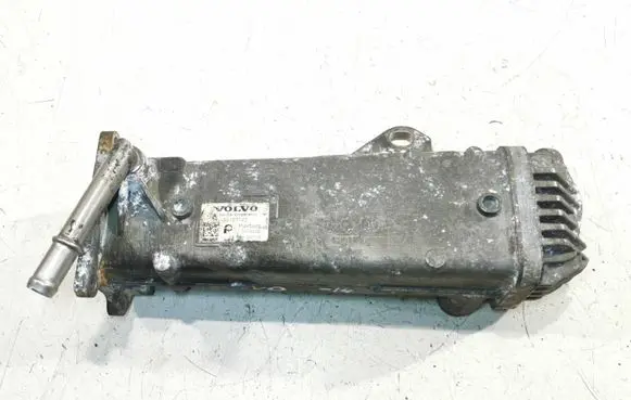 Volvo V60 EGR valve cooler 30757742 70304900 1108800769