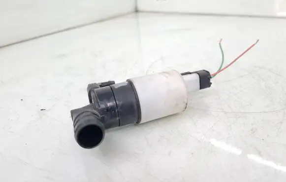 Jaguar XF X250 Windscreen/windshield washer pump 8200295685