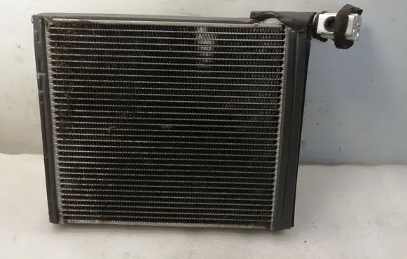 Air conditioning (A/C) radiator (interior)