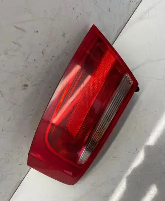 Audi A5 8T 8F Rear/tail lights 8T0945096