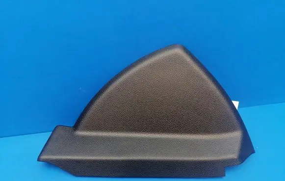 Mercedes-Benz C W204 Dashboard side end trim A2046800078