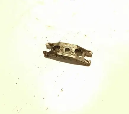 Skoda Karoq Fuel Injector clamp holder 03L216 03L216V300 03L216V300EHH