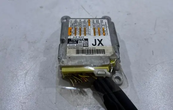 Toyota Auris E180 Airbag control unit/module 8917002J70 2310009590 C0R1811761