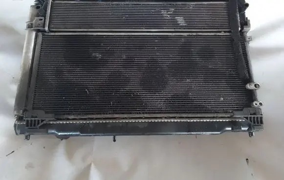 Lexus IS III XE30 Coolant radiator 1640036290