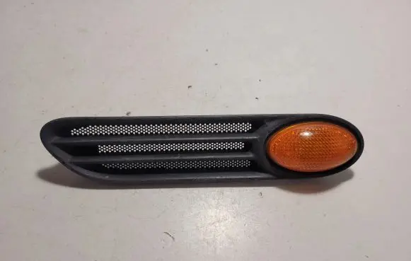 Mini One - Cooper R50 - 53 Front fender indicator light 1503561