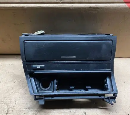 BMW 3 E36 Car ashtray 8202178 8205377 307090100