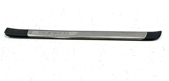 Skoda Superb B6 (3T) Front sill trim cover 3T08534929B9 8SD1426