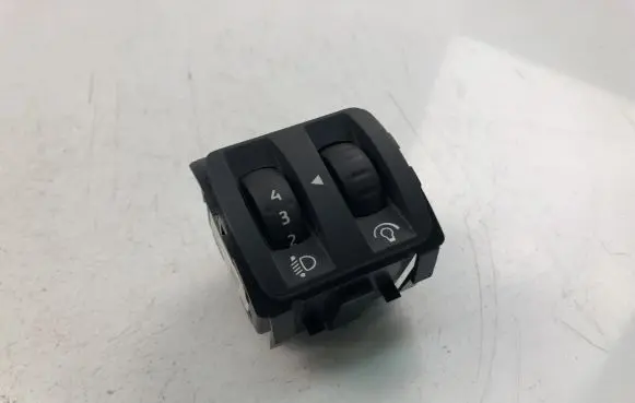 Renault Megane III Light switch 251900567R