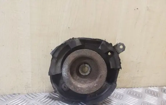 Renault Scenic I Coil spring mount 7700840234