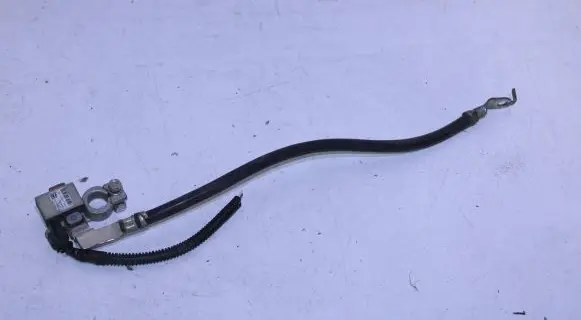 Ford Focus Positive cable (battery) F1FT100679BA C95YWSW25 10316931