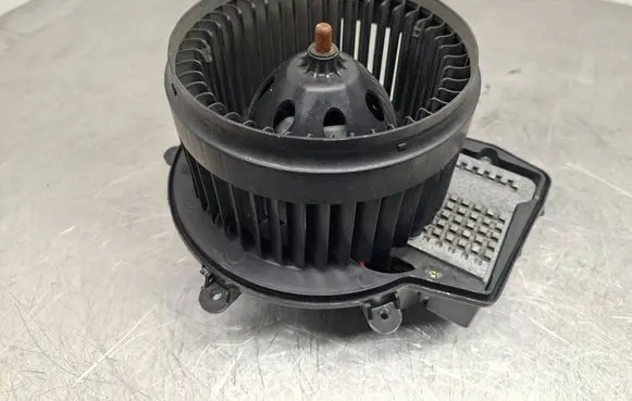 Mercedes-Benz C W203 Heater fan/blower 9400784