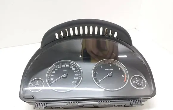 BMW 5 F10 F11 Speedometer (instrument cluster) 258115 9249345
