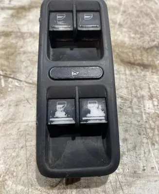 Skoda Roomster (5J) Electric window control switch 5J0867171 8103907