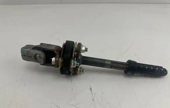 Chevrolet Captiva Steering column universal joint 