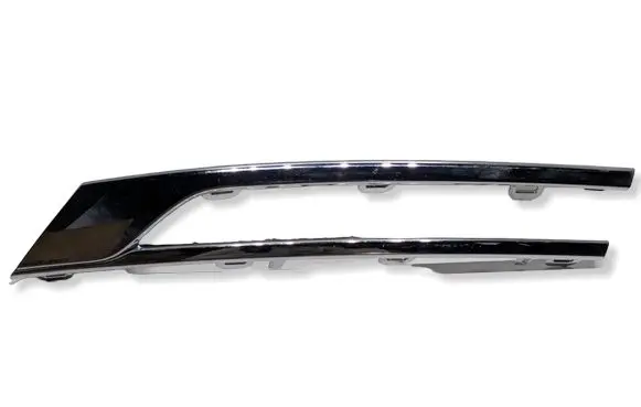 Opel Zafira B Front grill 321228108