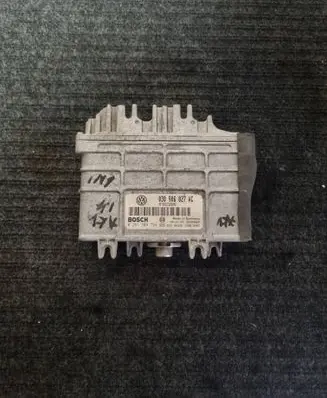 Volkswagen Polo III 6N 6N2 6NF Engine control unit/module 030906027AC 0261204794 26SA0000