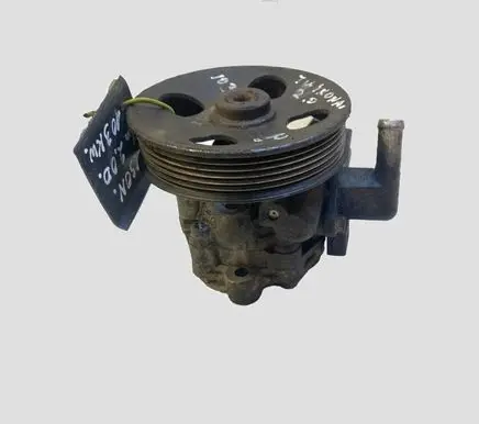 Hyundai Tucson JM Power steering pump 571002E200 7403E299
