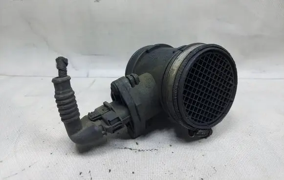 Audi A4 S4 B6 8E 8H Mass air flow meter 0281002428