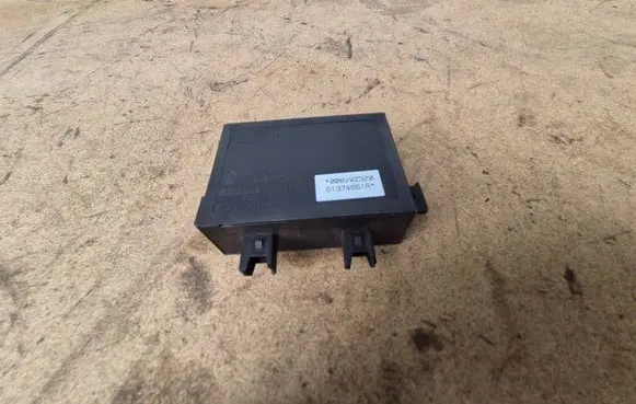 Volkswagen PASSAT B4 Immobilizer control unit/module 5WK4678 1H0953257B