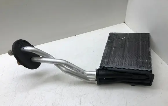 Air conditioning (A/C) radiator (interior)