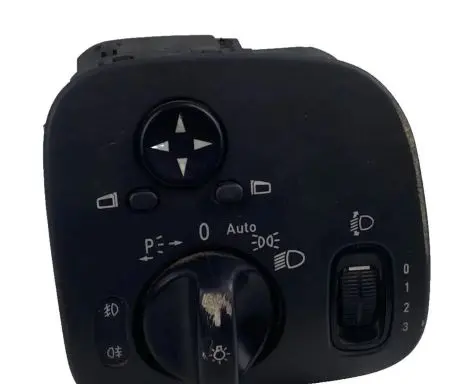 Mercedes-Benz C W203 Light switch A2035450604