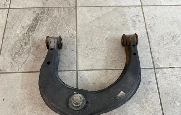 Volkswagen Amarok Front upper control arm/wishbone 