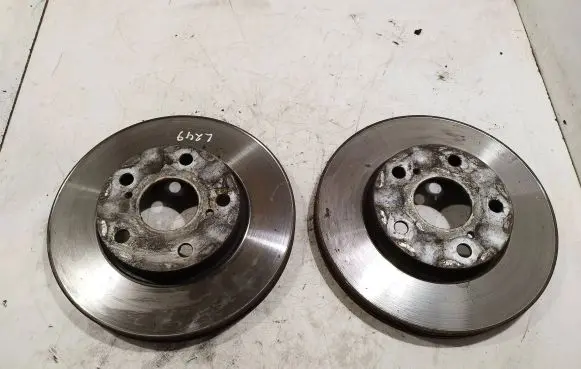 Toyota Auris 150 Front brake disc