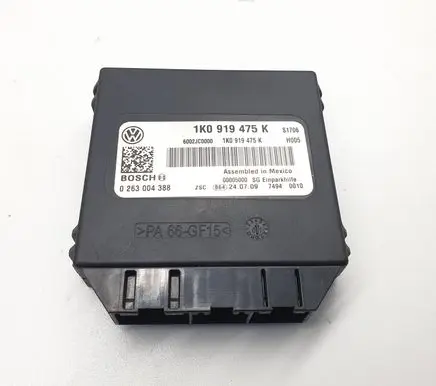 Volkswagen Touran I Parking PDC control unit/module 1K0919475K 0263004388