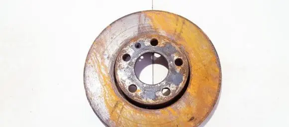 Audi A4 S4 B5 8D Front brake disc ventiliuojamas