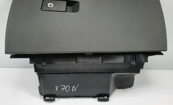Volvo V70 Glove box 31305492