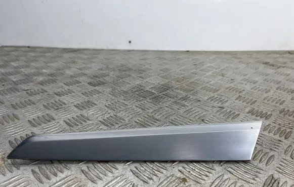 Mercedes-Benz C W204 Front door trim bar A2047206480 PA6GF30 087969089M