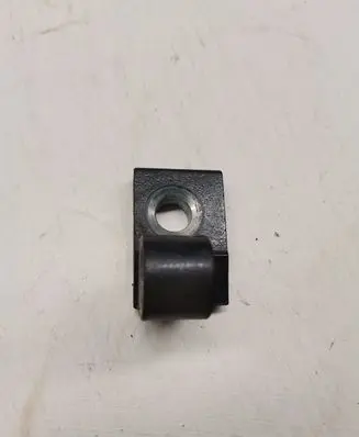 BMW M3 F80 Front door lower hinge 7246067