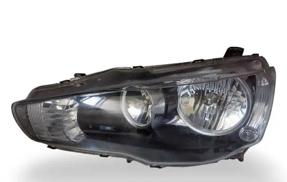 Mitsubishi Lancer X Headlight/headlamp 8301B282