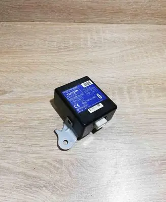 Toyota Prius (XW20) Door control unit/module 8974147100